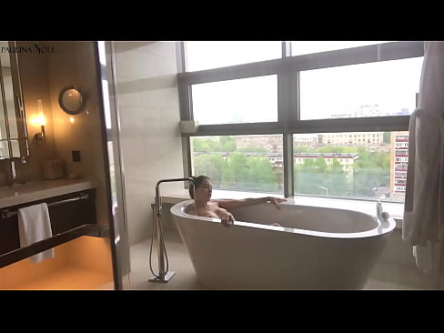 ❤️ Foshnjë e jashtëzakonshme që tund me pasion pidhin e saj në banjë ❤ Porno fb tek ne sq.hotpornphotos.ru ❤